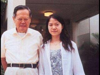 杨振宇和翁帆（43岁翁帆和杨振宇的忘年之恋）