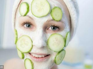 用黄瓜敷脸的危害（自制黄瓜面膜的危害）