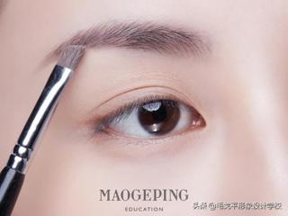 最简单的素颜妆（最简单的减龄素颜妆）