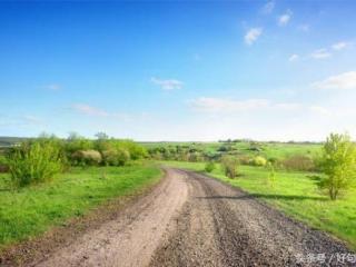 关于早晨的唯美句子（20条早安经典唯美的句子）