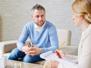 怎么判断心理有问题（如何判定自己出现了心理问题）