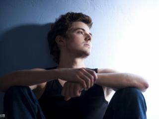 出轨的男人有几种表现（出轨男人的6大反常行为）