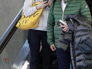 鄢颇微博讽钟汉良（有望和钟汉良再合作）