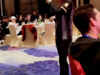 莫文蔚的腿好在哪（49岁莫文蔚美腿逆天）