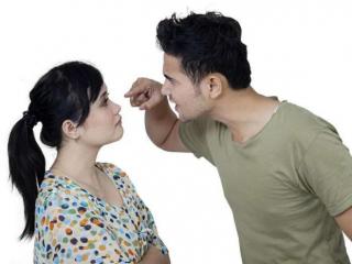 如何处理老公出轨的问题（面对老公出轨妻子不知道该如何做）