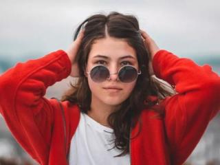 分手后男生一直求复合（一心想和你复合的男人）