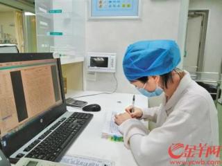 鼓励病人坚强的话短句（你们远比自己想象中的坚强）