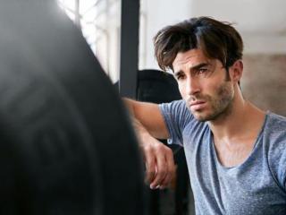 嘴唇薄的男人性格特点，五官面相｜透过嘴唇看男人性格