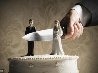 分手又复合好多次说明什么（前任提了分手又要复合）