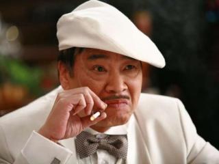 吴孟达年轻帅照（吴孟达刚出道的照片）