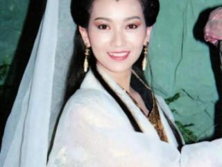 赵丽颖白蛇传定妆照（看到定妆照全网打脸了）