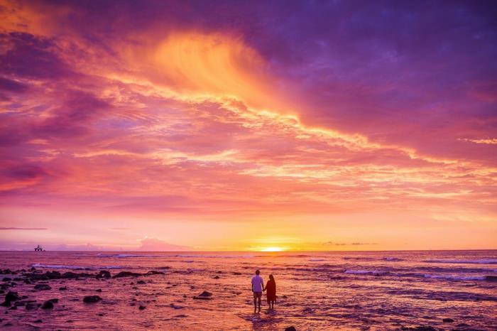 分手情人又联系该怎么做(分手后还有联系方式怎么复合)