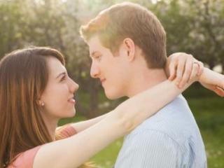 男朋友出轨了用什么方式报复（最好的报复不是离婚）