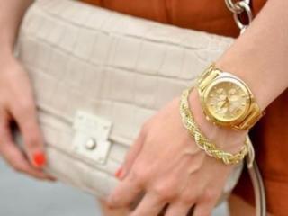 手表应该戴在哪只手上（到底应该戴左手好还是戴右手好）