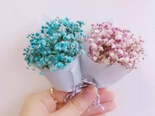 给情人早安问候语简短一句话（发给爱人的早安说说）