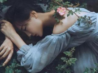 老公和别的女人聊天暧昧怎么办（老公跟其他女人微信暧昧）