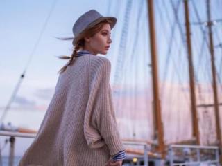 已婚女人不抗拒你牵手（一个女人不抗拒这些事）