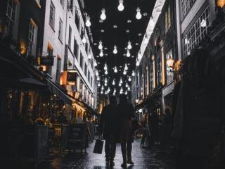 老公与小三没断的表现（男人没放下小三的表现）