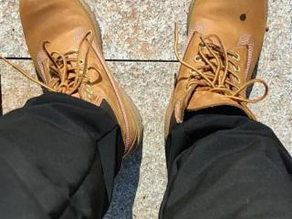 添柏岚大黄靴怎么清洗（大黄靴滴了油怎么办）