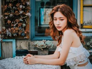 70岁老人老公有外遇怎么办（该怎么处理丈夫的外遇）