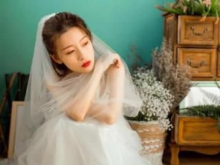 老公出轨两次了该不该守婚（女人应该选择离婚还是守婚）