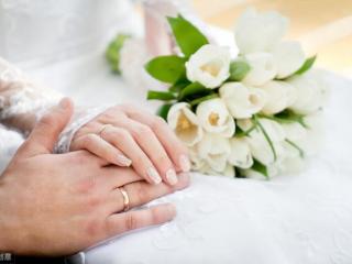 怎样对付不养家的老公（没本事赚钱养家的老公）