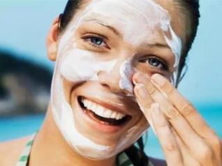 防晒霜多久补一次（防晒霜隔3小时需补涂）