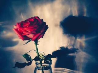 二婚的男人没房没钱（二婚丈夫没钱没房只能住我家）