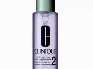 全球十大好用爽肤水（盘点世界十大品牌的化妆水）