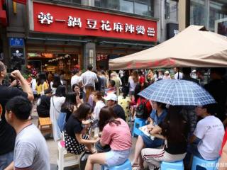 热血街舞团冠军（世界街舞冠军肖杰大玩跨界）