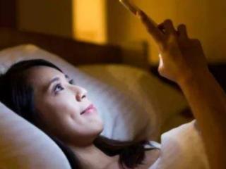 眼睛浮肿是怎么回事（盘点眼睛浮肿的原因）