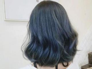 染了头发第二天能洗吗（染发第二天洗有影响吗）