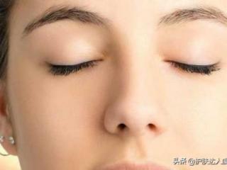 肤色不均怎么改善（脸部肤色不均应该怎么改善）