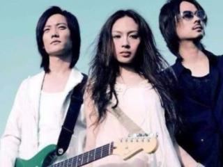 飞儿乐队成员（飞儿乐队主唱詹雯婷现身婚礼现场）