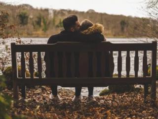 婚姻危机如何处理（婚姻中的遇到两大危机）