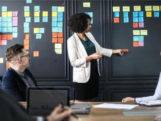 鉴别女性是否生过孩子（教你一眼辨别女人是否生过孩子）