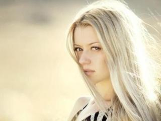 头发漂过一次能恢复吗（头发漂过之后还可以拉直吗）