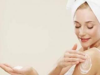 身体乳用完要洗掉吗（身体乳涂在脸上要洗掉吗）