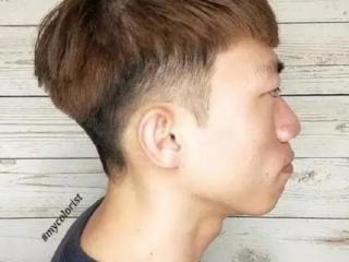 男生染发颜色大全（好看但低调的男生染发）