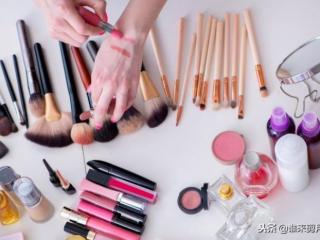 气垫和bb霜的区别（BB霜涂了还用涂气垫吗）