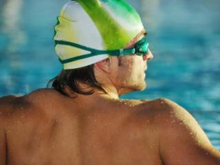 游泳对身体有什么好处（为什么越来越多的人坚持游泳）