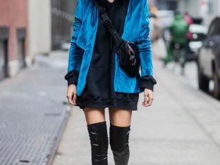 酒红色显皮肤黑还是白（皮肤暗黄的女人别老穿黑白灰）