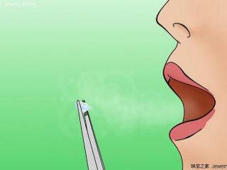 鉴别钻石的最简单方法（教你几招辨别真假钻石的方法）