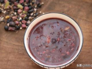 冬季掉发严重怎么办（一到冬季就严重掉头发）