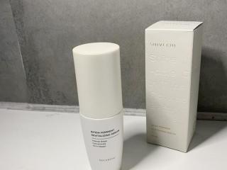 精华霜的正确使用顺序（先用面霜还是精华液）