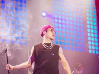 王嘉尔演唱会（王嘉尔个人巡回演唱会）