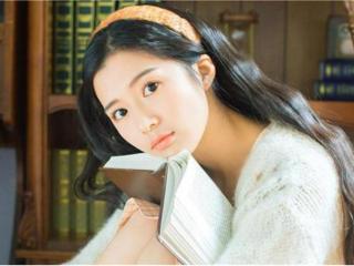 发量少适合什么发型（头发稀少哪种发型更凸显发量）