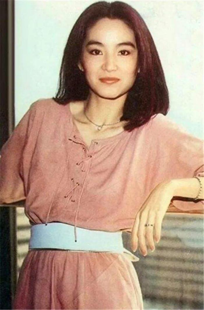 香港女演员80年代名单（80年代最美的十位香港女星）