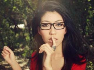 曲婉婷再为其母喊冤（曲婉婷再为贪污母亲发声）