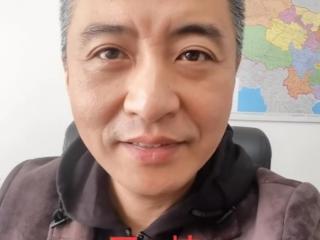 相声演员周炜简历（46岁周炜近照认不出）